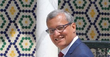 Transferência de competências do petróleo para as energias renováveis: entrevista com Khaled Kaddour, ex-ministro da Energia da Tunísia